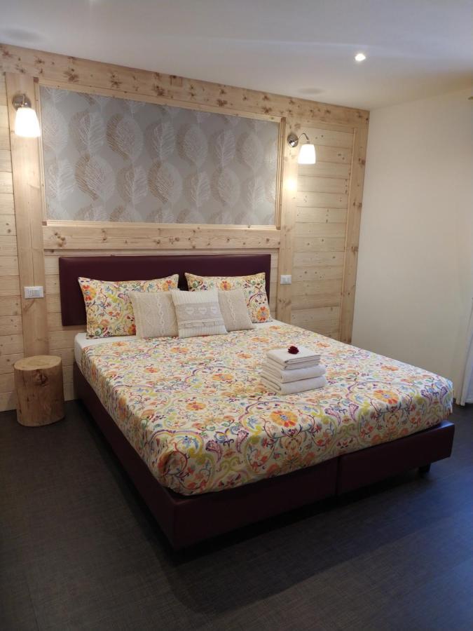 Ledro Lake Suite "Pur" Mezzolago Exterior photo