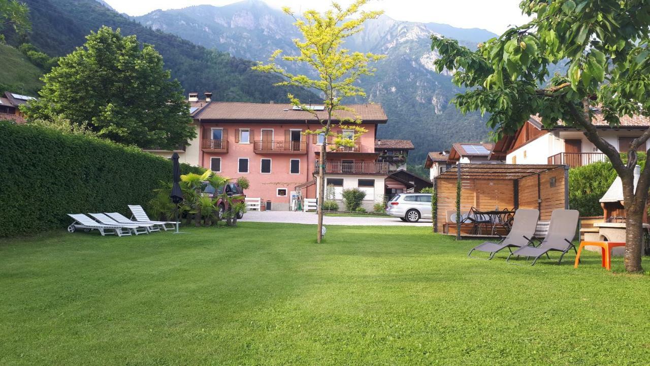 Ledro Lake Suite "Pur" Mezzolago Exterior photo